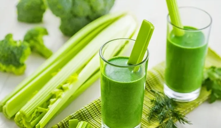 Lợi ích của việc uống nước ép cần tây mỗi ngày 1 Nuoc ep can tay AVT