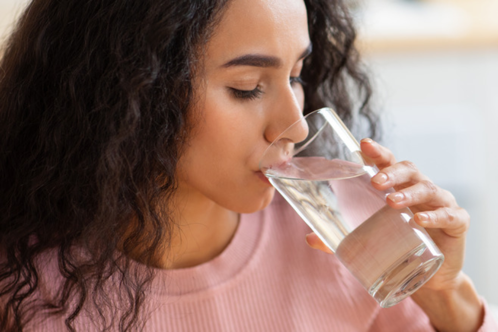 uong du nuoc lieu co tot