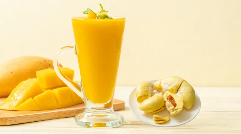 Top 6 cách làm sinh tố sầu riêng thơm ngon ngay tại nhà 5 xoai sau